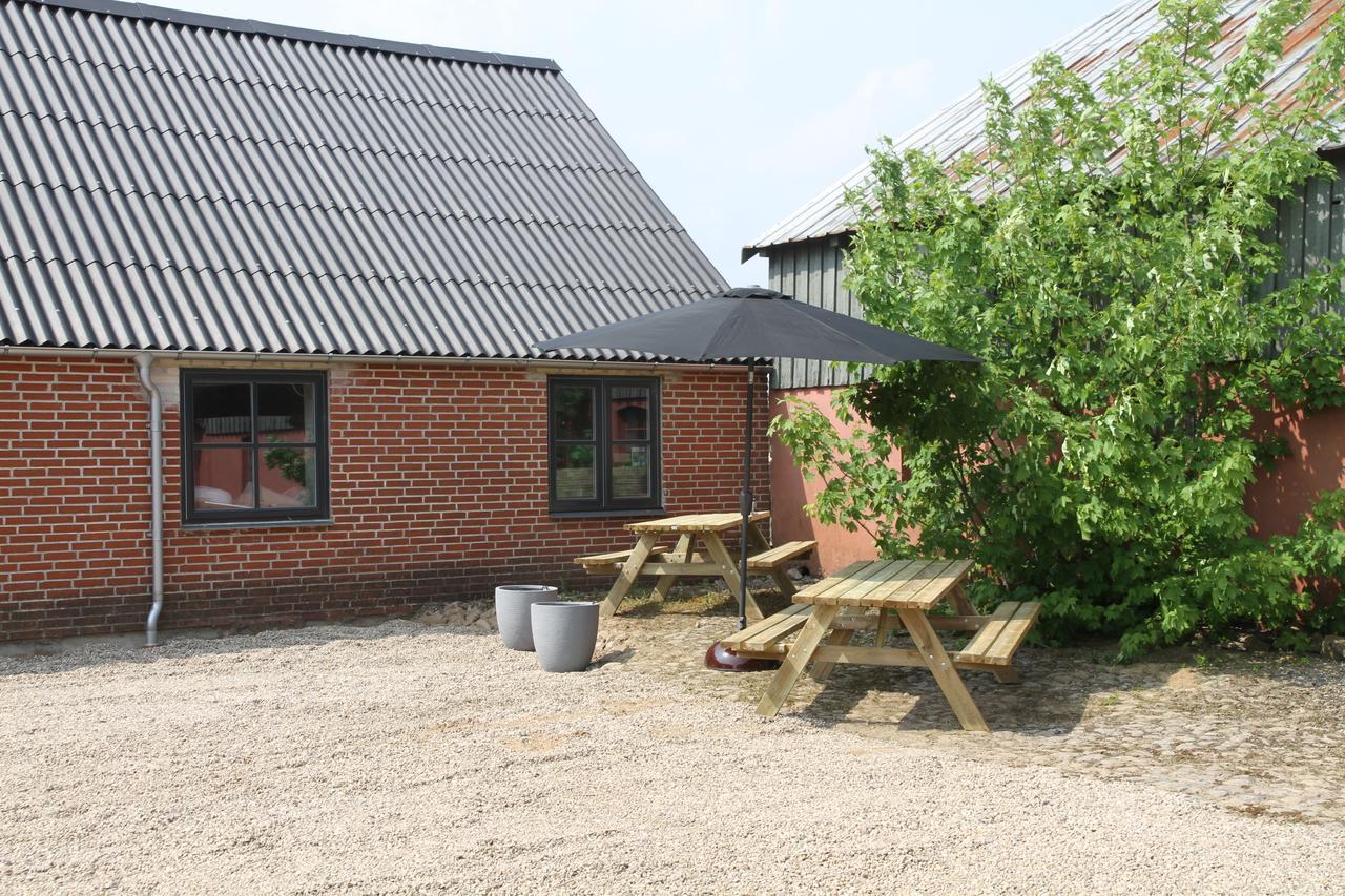 Hukaergaard Bed & Breakfast Ostbirk Exterior foto